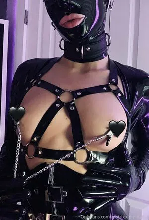 Matrix Dominatrix OnlyFans Leaked Free Thumbnail Picture - #hCx0zzJav4