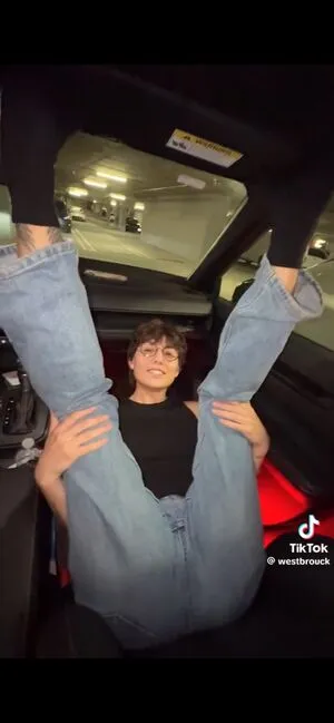 Mattie Westbrouck OnlyFans Leaked Free Thumbnail Picture - #DP4CqHCcSy