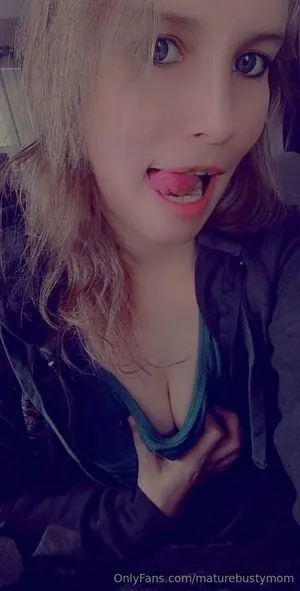 Maturebustymom OnlyFans Leaked Free Thumbnail Picture - #vXSEExRXaN
