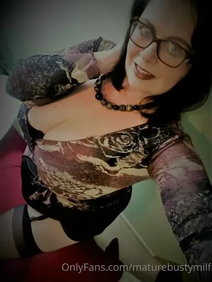 Maturebustymom OnlyFans Leaked Free Thumbnail Picture - #zA7IIPRUw6