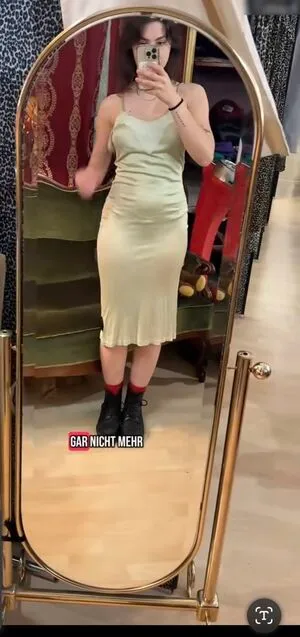 Maty OnlyFans Leaked Free Thumbnail Picture - #4A7RIe1pOq