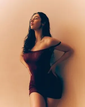 Maud Elena OnlyFans Leaked Free Thumbnail Picture - #RNpvNLaDeo