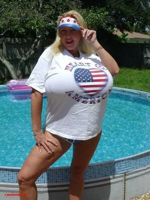 Maxi Mounds OnlyFans Leaked Free Thumbnail Picture - #0mVRQxIeLx