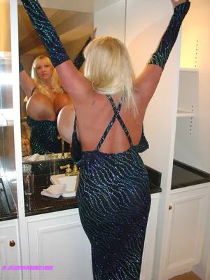 Maxi Mounds OnlyFans Leaked Free Thumbnail Picture - #ADUCXc7UMm