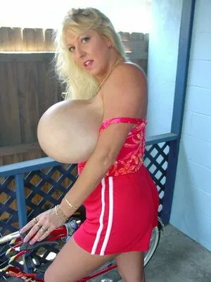 Maxi Mounds OnlyFans Leaked Free Thumbnail Picture - #Ey6JLWiElM