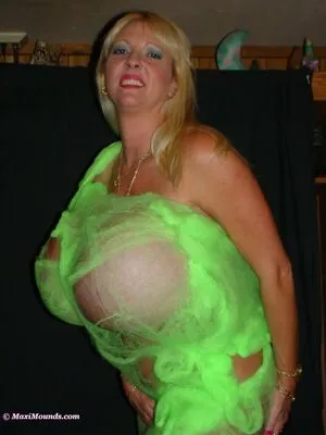 Maxi Mounds OnlyFans Leaked Free Thumbnail Picture - #JfUNhUlX8h