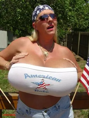 Maxi Mounds OnlyFans Leaked Free Thumbnail Picture - #LXNI7W1n9W