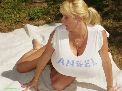 Maxi Mounds OnlyFans Leaked Free Thumbnail Picture - #kcF82AXyqw