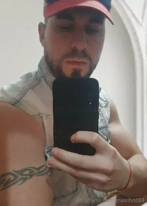 Maxihot88 OnlyFans Leaked Free Thumbnail Picture - #RfM7wYBE6u