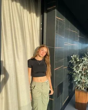 Maxima Mclk OnlyFans Leaked Free Thumbnail Picture - #AKJY43XT03