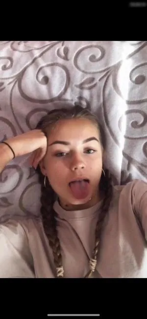 Maxima Mclk OnlyFans Leaked Free Thumbnail Picture - #HXElBurSl3