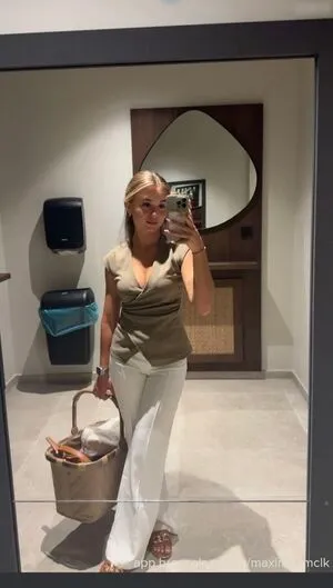 Maxima Mclk OnlyFans Leaked Free Thumbnail Picture - #mpIAATh9EA