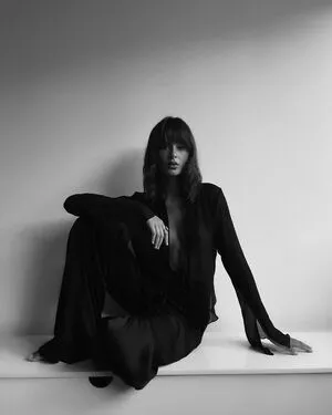 Maxine Meneghetti OnlyFans Leaked Free Thumbnail Picture - #KAATEaQZDK