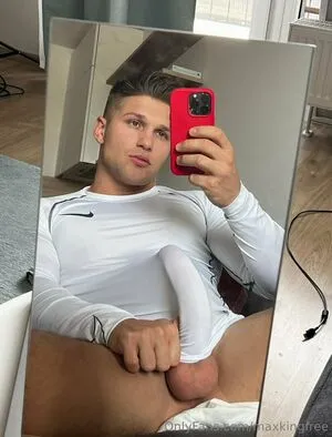 Maxkingfree OnlyFans Leaked Free Thumbnail Picture - #VKiJXFUFIL