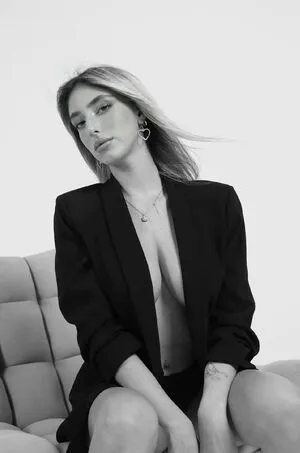 May Arev OnlyFans Leaked Free Thumbnail Picture - #xRoe9qlRSh