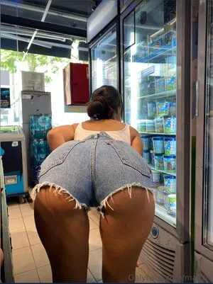 May Ziv OnlyFans Leaked Free Thumbnail Picture - #6shawFCXUb