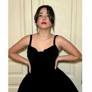 Maya Erskine OnlyFans Leaked Free Thumbnail Picture - #3L7YC8KMj9