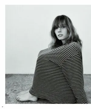 Maya Hawke OnlyFans Leaked Free Thumbnail Picture - #0TCi8A4W8b