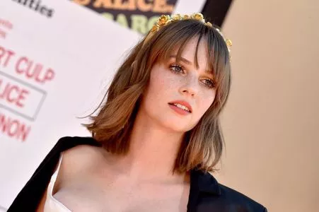 Maya Hawke OnlyFans Leaked Free Thumbnail Picture - #6zhsq7yHee