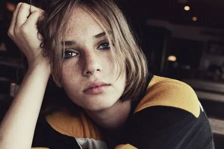 Maya Hawke OnlyFans Leaked Free Thumbnail Picture - #7YwOF3s1Rc