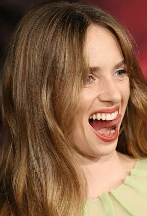 Maya Hawke OnlyFans Leaked Free Thumbnail Picture - #AoJRkMhPaF