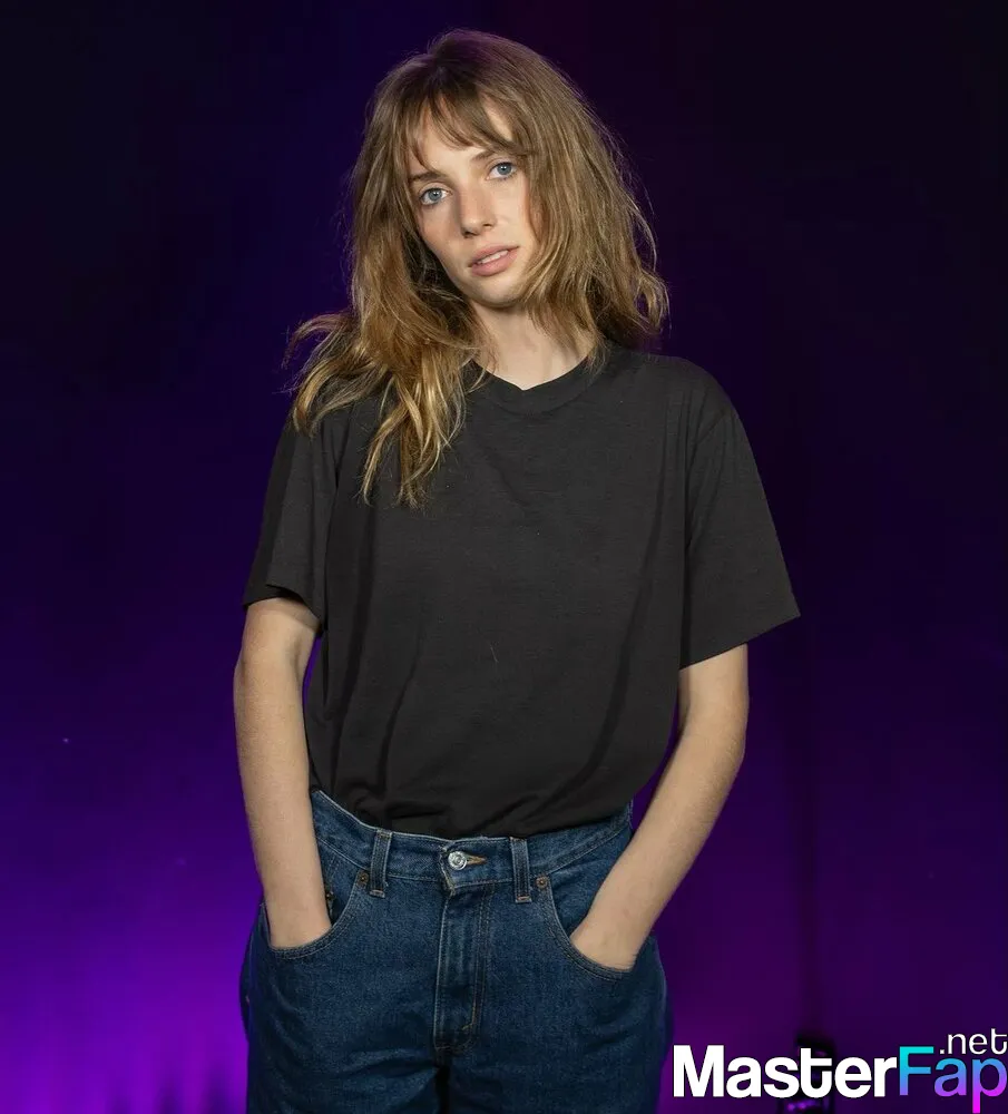 Maya Hawke Nude OnlyFans Leak Picture #E2CeT60Jjs | MasterFap.net