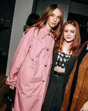 Maya Hawke OnlyFans Leaked Free Thumbnail Picture - #JNWREkFcYB
