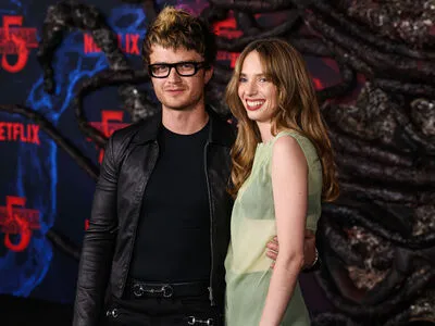 Maya Hawke OnlyFans Leaked Free Thumbnail Picture - #RdYUuIJu1X