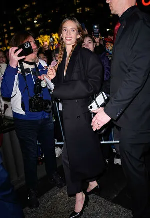 Maya Hawke OnlyFans Leaked Free Thumbnail Picture - #Tt7plRTiE4