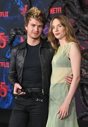 Maya Hawke OnlyFans Leaked Free Thumbnail Picture - #Wi4elzKMAV