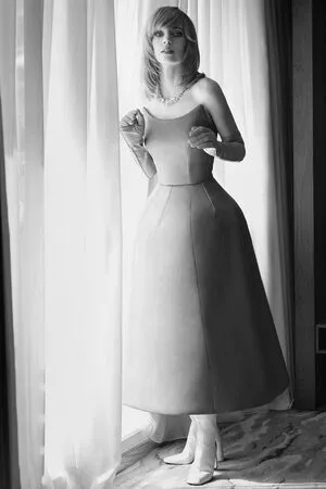 Maya Hawke OnlyFans Leaked Free Thumbnail Picture - #YitWS77OOl