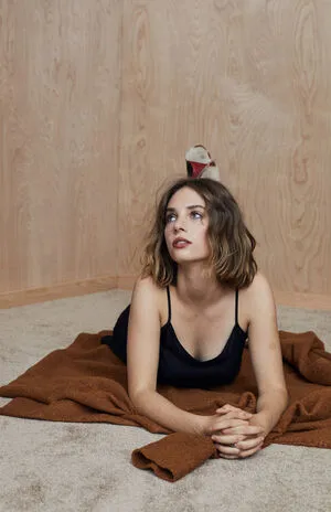 Maya Hawke OnlyFans Leaked Free Thumbnail Picture - #mKT5Yn1amE