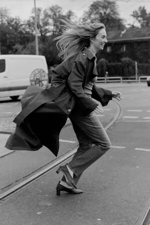 Maya Hawke OnlyFans Leaked Free Thumbnail Picture - #mS5NQvj8CQ