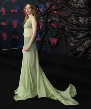 Maya Hawke OnlyFans Leaked Free Thumbnail Picture - #nMOO6HMS1b