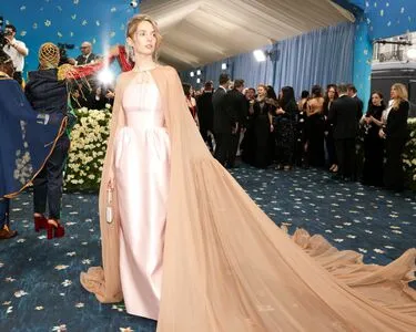 Maya Hawke OnlyFans Leaked Free Thumbnail Picture - #nRKEa9y48j