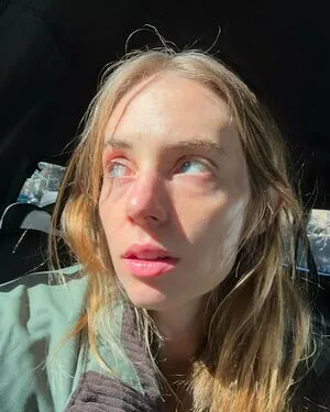 Maya Hawke OnlyFans Leaked Free Thumbnail Picture - #nx0urYNhSe
