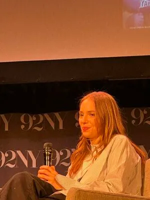 Maya Hawke OnlyFans Leaked Free Thumbnail Picture - #qNMtWnj2MS