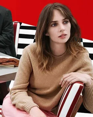 Maya Hawke OnlyFans Leaked Free Thumbnail Picture - #qOWaoqOQ4n