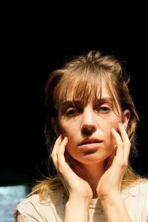 Maya Hawke OnlyFans Leaked Free Thumbnail Picture - #srg6ZyDlxa