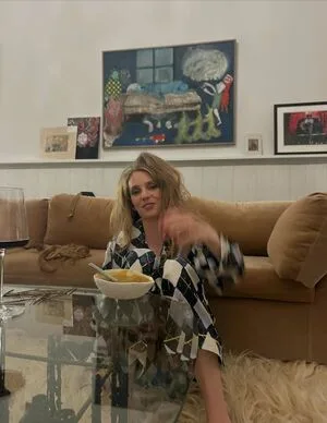 Maya Hawke OnlyFans Leaked Free Thumbnail Picture - #ufWr6REx2X