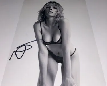 Maya Hawke OnlyFans Leaked Free Thumbnail Picture - #we1Ru25lnr