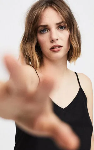 Maya Hawke OnlyFans Leaked Free Thumbnail Picture - #ygA7ZVX5HK