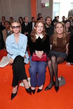 Maya Hawke OnlyFans Leaked Free Thumbnail Picture - #zKaB8JpeHz