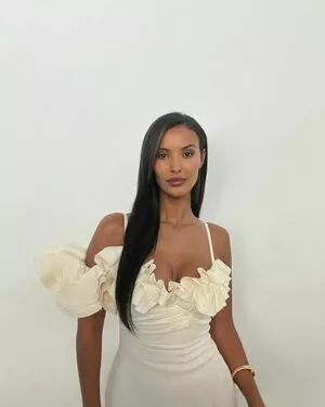 Maya Jama OnlyFans Leaked Free Thumbnail Picture - #3YxcDdJ9Yo