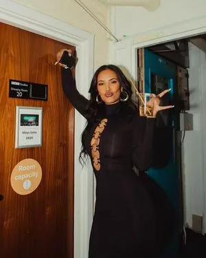 Maya Jama OnlyFans Leaked Free Thumbnail Picture - #lKlkM19ZPE