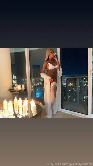 Maya Kinky Ext OnlyFans Leaked Free Thumbnail Picture - #EF1HyzSFga