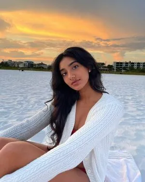 Maya Mayanalluri OnlyFans Leaked Free Thumbnail Picture - #FvHVzSOIyL