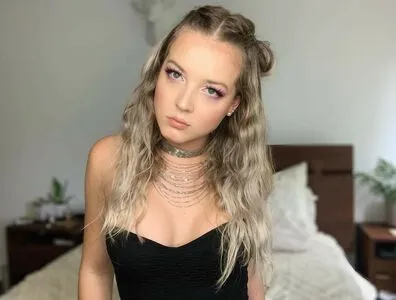 Maya V Henry OnlyFans Leaked Free Thumbnail Picture - #ZolWnw8vnw