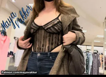 Maya Vakker OnlyFans Leaked Free Thumbnail Picture - #8sspg0A6V0