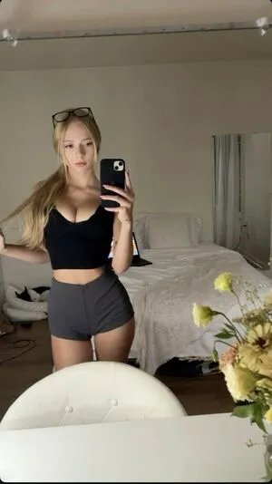 Maya Zrv OnlyFans Leaked Free Thumbnail Picture - #igHfuPg40V
